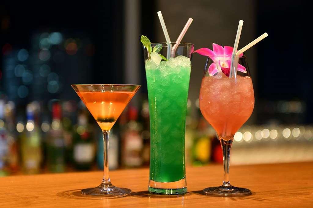 Nagoya Prince Hotel Sky Tower Restaurant photo Cocktails